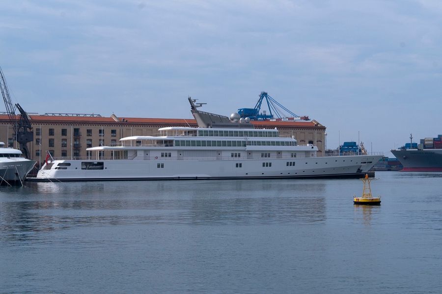 The superyacht Rising Sun